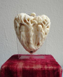 Heart-shaped pendant, 2 faces (Front)