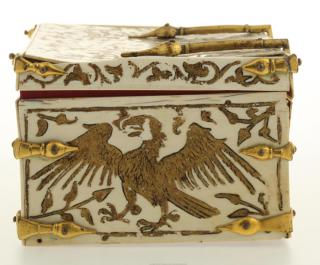 Painted casket (coffret) (End, right)