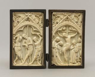 Diptych, 1 register, 1 arch across (plaquettes) (Front)