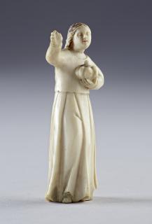 Statuette (Side)