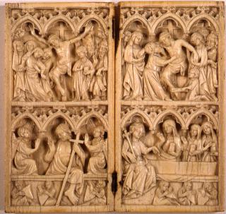 Diptych, 2 registers, 3 arches across (frise d'arcatures) (Front)