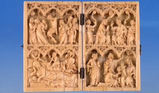 Diptych, 2 registers, 3 arches across (frise d'arcatures) (Front)