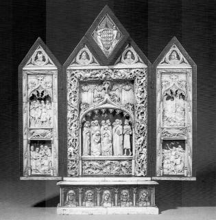 Gabled triptych, 2 and 3 registers (Front)