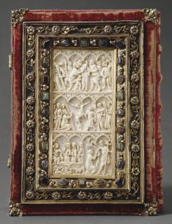 Diptych, 3 registers, 4 arches across (plaquettes; frise d'arcature); used as part of the binding of a book (Back cover)