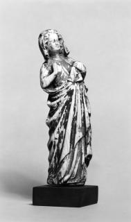 Statuette (Front)