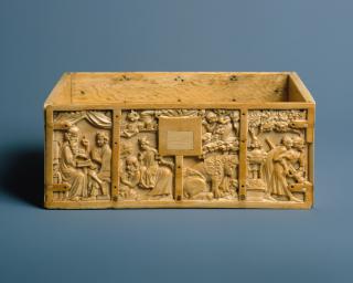 Casket (coffret) (Front)