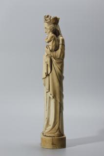 Statuette (Side)