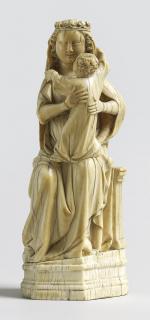 Statuette (Front)