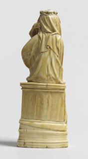 Statuette (Back)