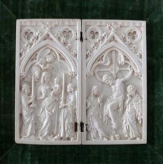 Diptych, 1 register, 1 arch across, with bands of rosettes (plaquettes; décor de roses) (Front)