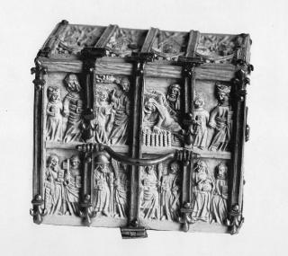 Casket with arches (coffret; frise d'arcatures); used as a reliquary (Lid)