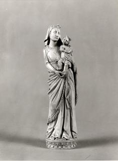 Statuette (Front)