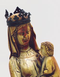 Statuette (Front)