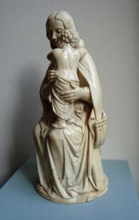 Statuette (Side)