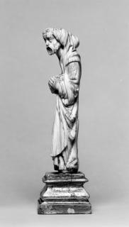 Statuette (Side)