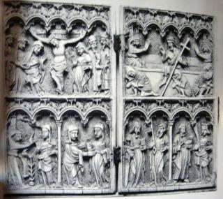 Diptych, 2 registers, 4 and 5 arches across (frise d'arcatures; colonnettes) (Front)