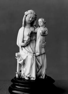 Statuette (Front)