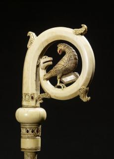 Head of crozier (crosse) (Side)