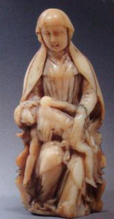 Statuette (Front)