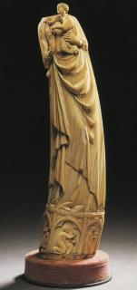 Statuette (Front)