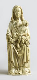 Statuette (Front)