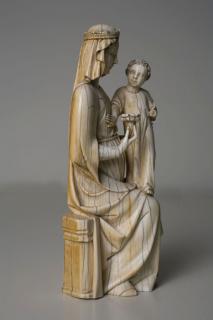 Statuette (Side)