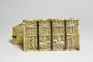 Casket, with quatrefoils (coffret; quatre-feuilles); also known as the Gort Casket (Lid)