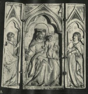 Triptych, 1 register, 1 arch across (Front (open))