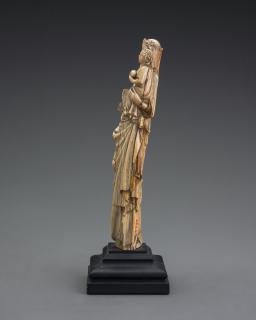 Statuette (Side)