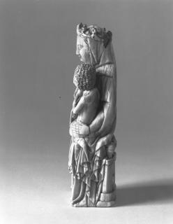 Statuette (Side)