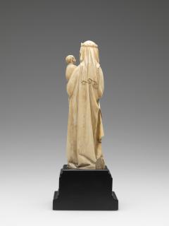 Statuette (Back)