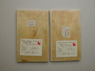 Diptych, 2 registers, 3 arches across (frise d'arcatures) (Back)