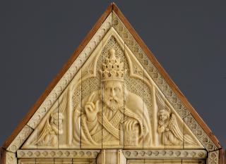 Gabled triptych, 3 and 4 registers (frise d'arcatures) (Detail)