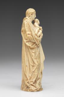 Statuette (Side)