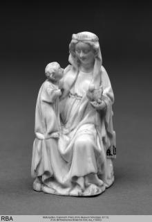 Statuette (Front)