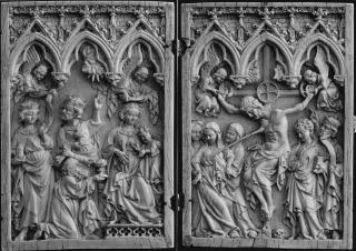 Diptych, 1 register, 3 arches across, bands of rosettes (plaquettes; frise d'arcatures; décor de roses); also known as the 'Kremsmünster Diptych' (Front)