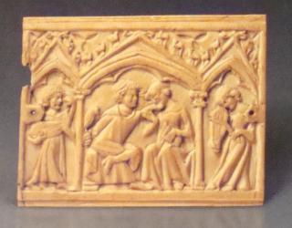 Side panel (fragment of a casket), 1 register, 3 arches across (coffret; frise d'arcatures; colonnettes) (Front)