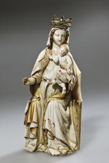 Statuette (Front)