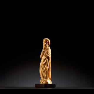 Statuette (Side)