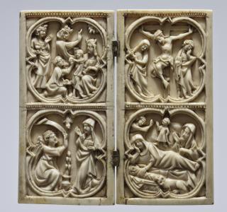 Diptych, 2 registers, with quatrefoils (quatre-feuilles) (Front)