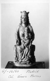 Statuette (Front)