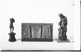 Panel (fragment of a box), 1 register (plaquette; boite) (Front)