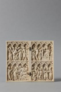 Diptych, 2 registers, 4 arches across (frise d'arcatures; colonnettes) (Front)