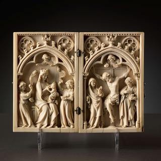 Diptych, 1 register, 1 arch across (plaquettes; colonnettes) (Front)