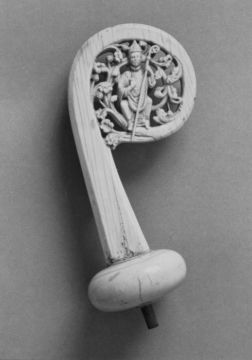 Head of crozier (crosse) (Side 1)