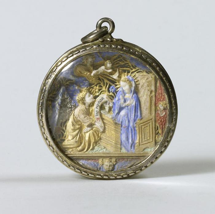 Double-sided medallion (Side 1)