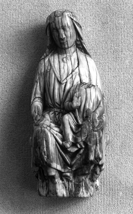 Statuette (Front)