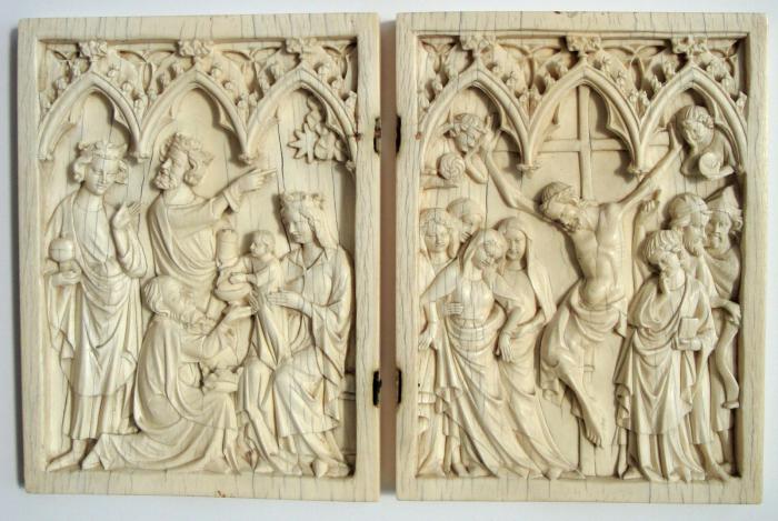 Diptych, 1 register, 3 arches across (frise d'arcatures; plaquettes) (Front)