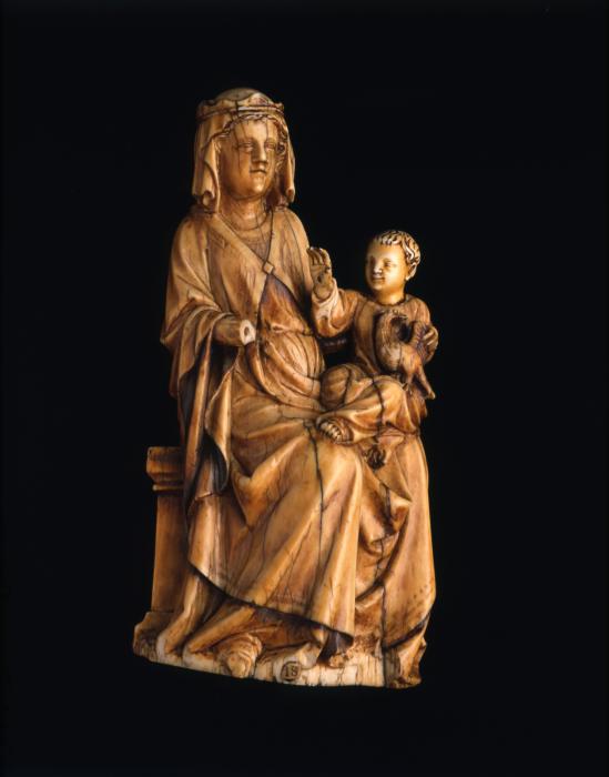 Statuette; known as the 'Maignan Virgin and Child' (Vierge et l'Enfant Maignan) (Front)