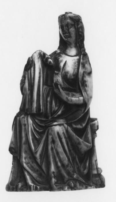 Statuette (Front)